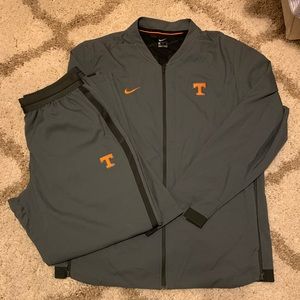 Nike Tennessee Volunteers Track Suit Set